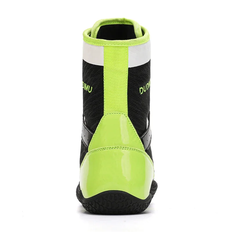 2026 New Professional Fighting - Men Shoes Vs Women avaliação e preço