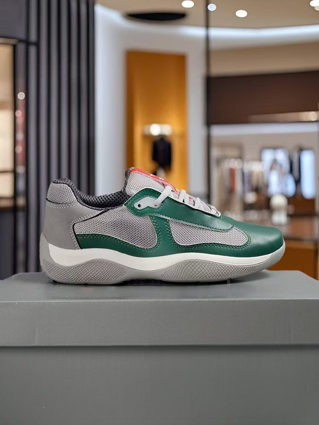 2026 New Hot brand luxury plat - Men Shoes Prada avaliação e preço