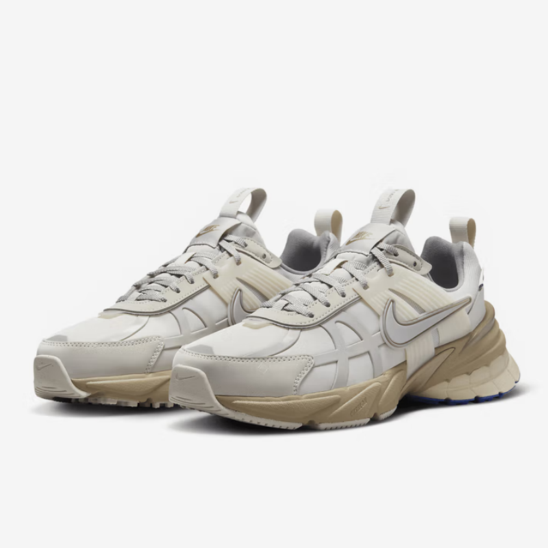 Nike's New Thick-Soled Dual-De - Men Shoes Must Have avaliação e preço
