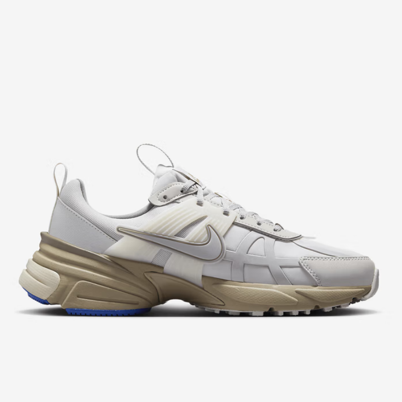 Nike's New Thick-Soled Dual-De - Men Shoes Must Have avaliação e preço