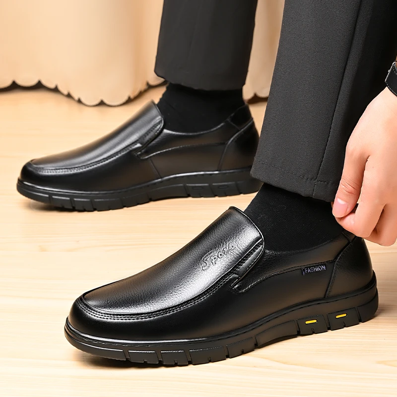 High Quality Leather Men Casua - Men Shoes Louboutin avaliação e preço